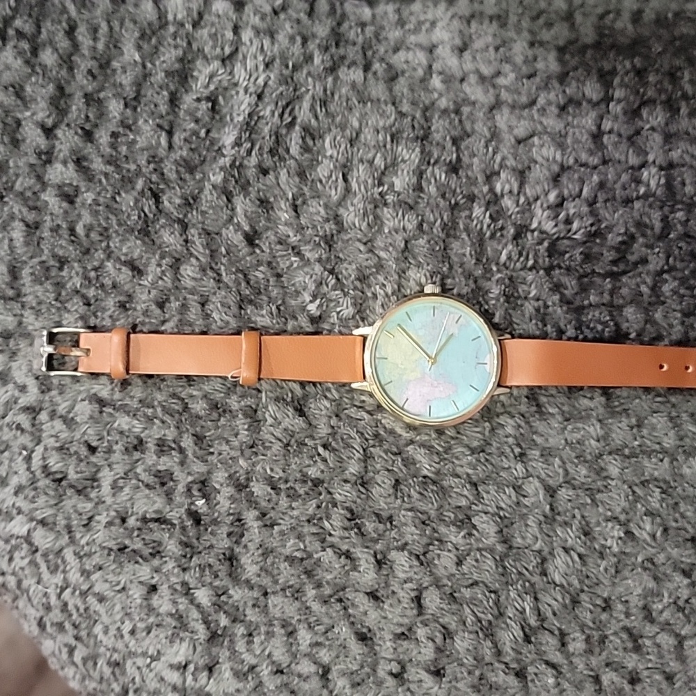 World Map Watch - image 3